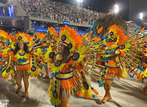 El Festival de Río: Un Torbellino Musical que Celebró la Diversidad y Redefinió la Música Brasileña